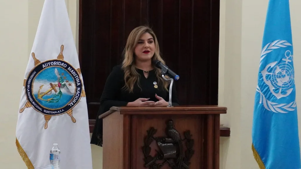 Elvia Bustavino Presidente de Red MAMLa